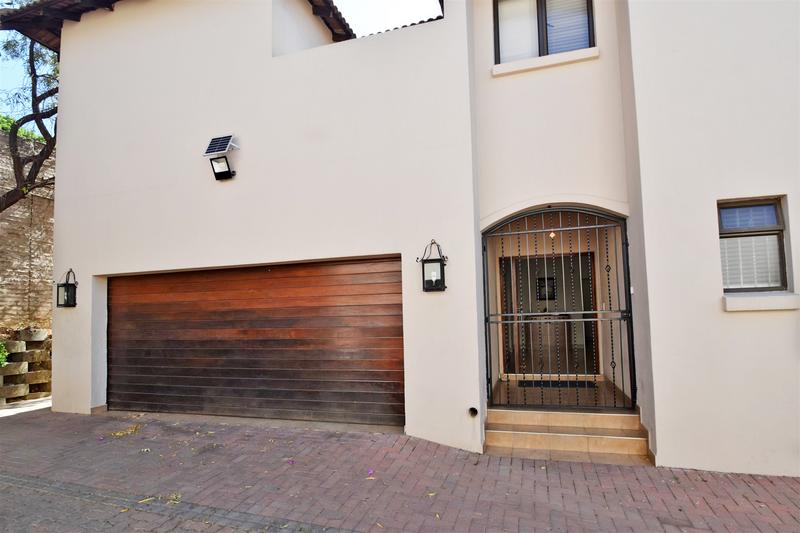 5 Bedroom Property for Sale in Morningside Gauteng