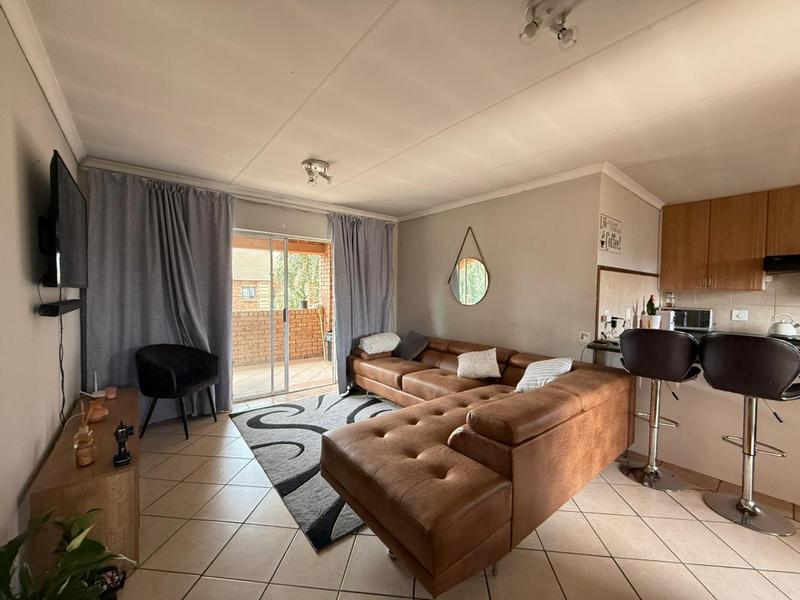 2 Bedroom Property for Sale in Eco Park Gauteng