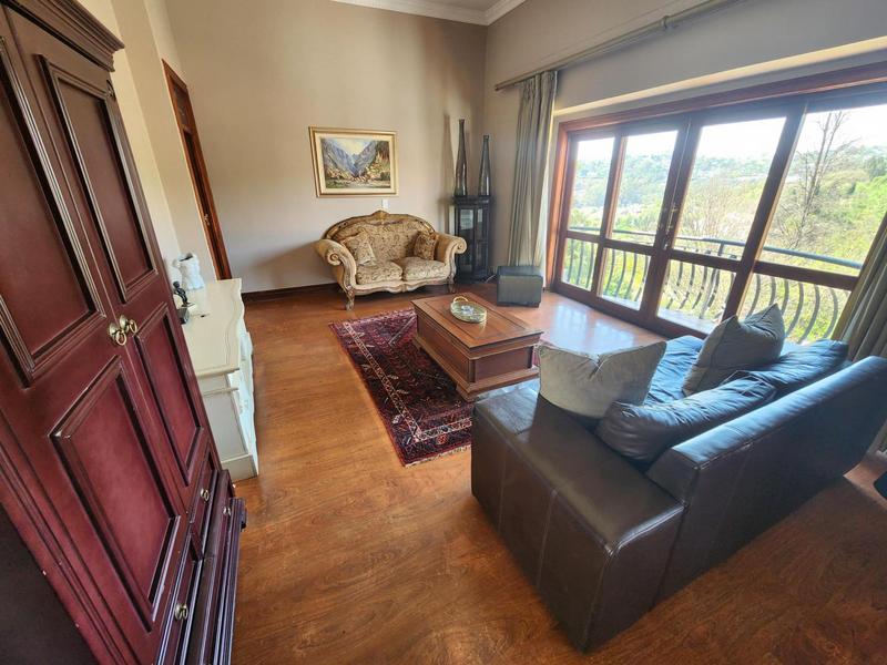 7 Bedroom Property for Sale in Waterkloof Ridge Gauteng