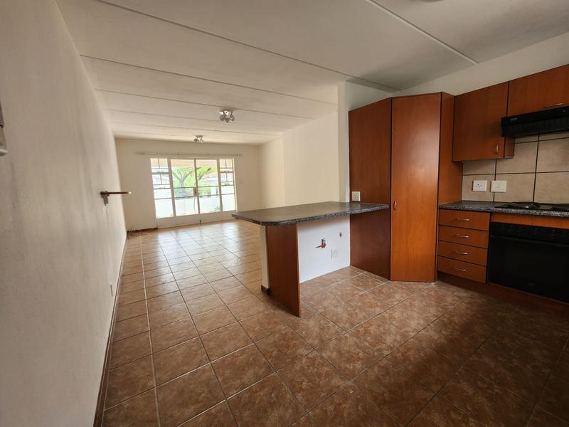 To Let 2 Bedroom Property for Rent in Sonneglans Gauteng