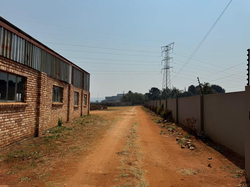 To Let commercial Property for Rent in Raslouw Gauteng