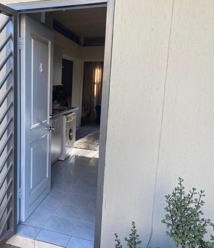 To Let 1 Bedroom Property for Rent in Bruma Gauteng