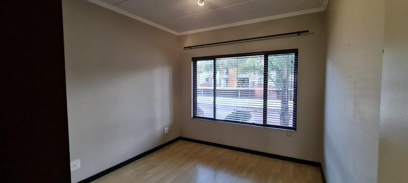 2 Bedroom Property for Sale in Bedfordview Gauteng