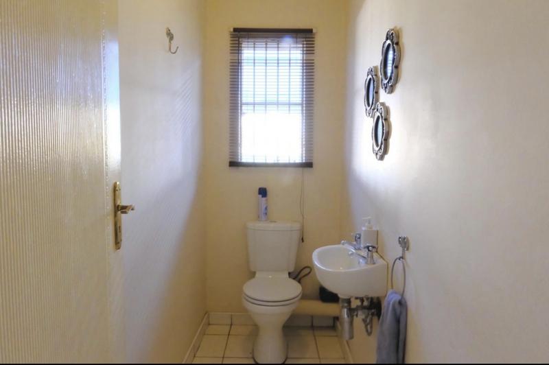 3 Bedroom Property for Sale in Isandovale Gauteng