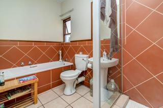 1 Bedroom Property for Sale in Douglasdale Gauteng