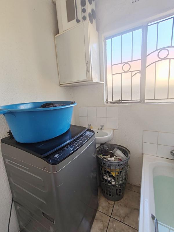 To Let 2 Bedroom Property for Rent in Klipfontein View Gauteng