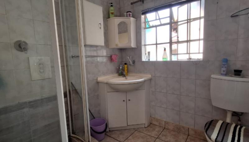 3 Bedroom Property for Sale in Illiondale Gauteng