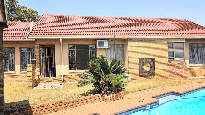 3 Bedroom Property for Sale in Klopperpark Gauteng