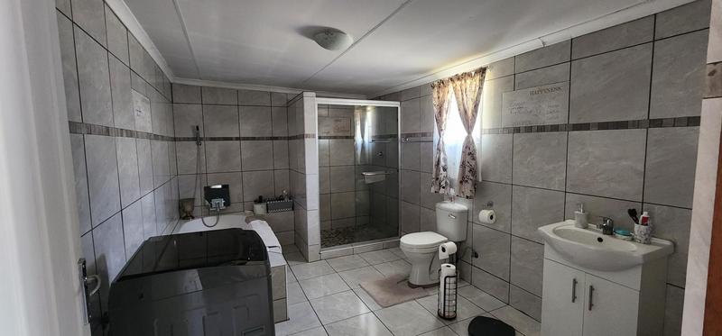 5 Bedroom Property for Sale in Elsburg Gauteng