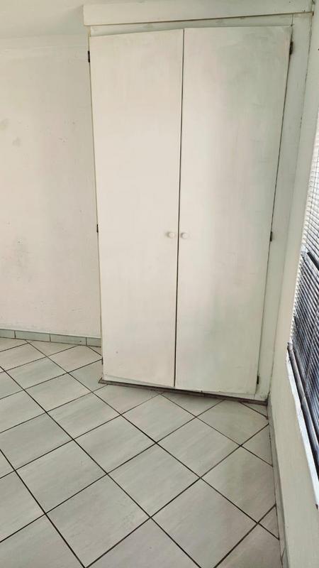 To Let 4 Bedroom Property for Rent in Sonneveld Gauteng