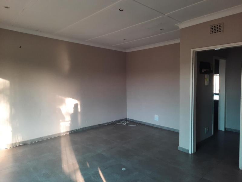 To Let 2 Bedroom Property for Rent in Arcon Park Gauteng