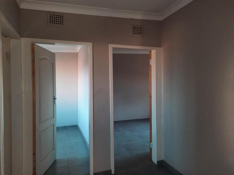 To Let 2 Bedroom Property for Rent in Arcon Park Gauteng