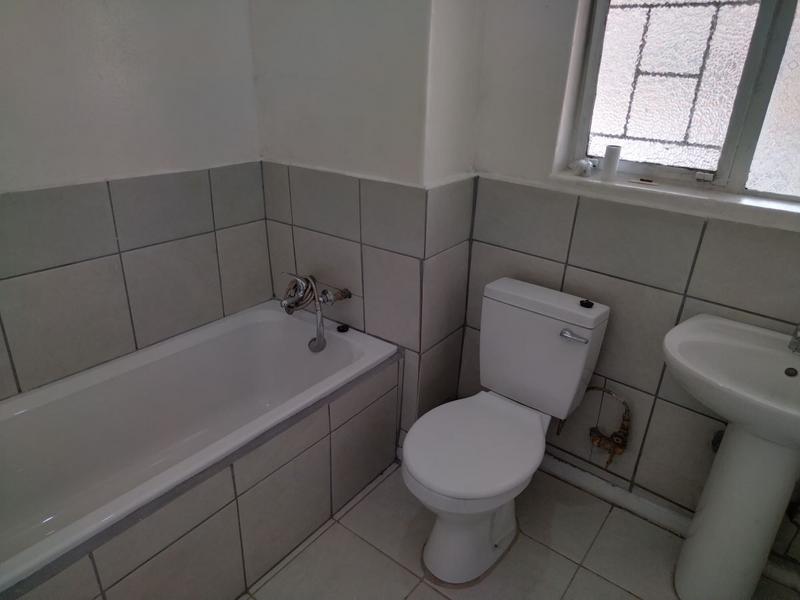 1 Bedroom Property for Sale in Vanderbijlpark CE 1 Gauteng