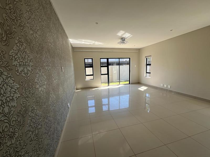 2 Bedroom Property for Sale in Equestria Gauteng