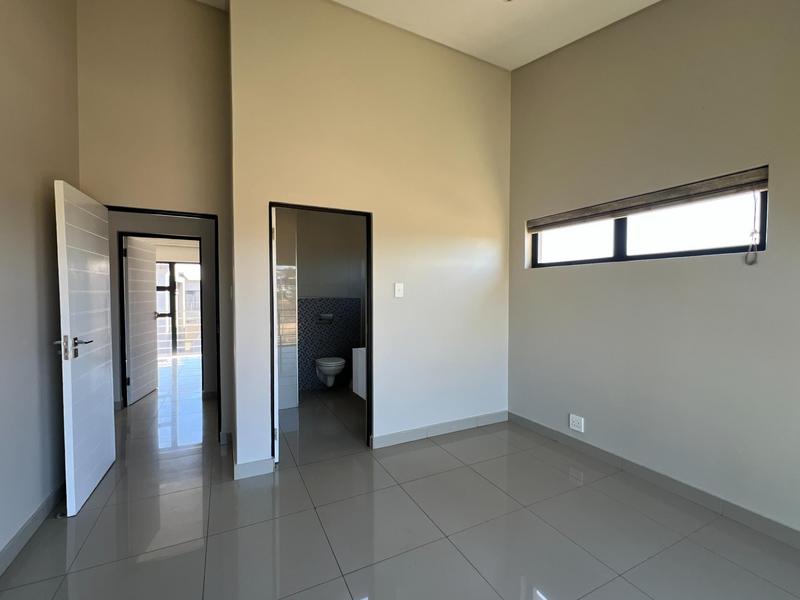 2 Bedroom Property for Sale in Equestria Gauteng