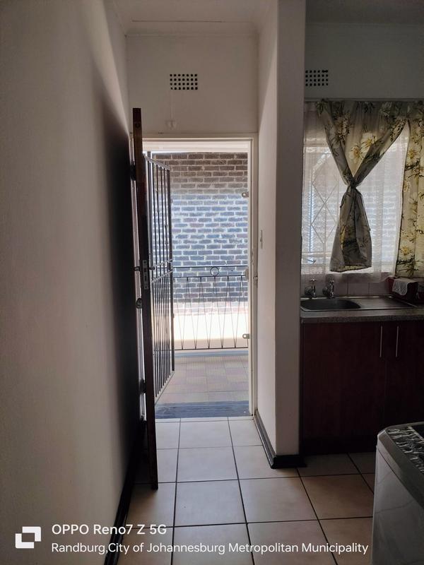 1 Bedroom Property for Sale in Ferndale Gauteng