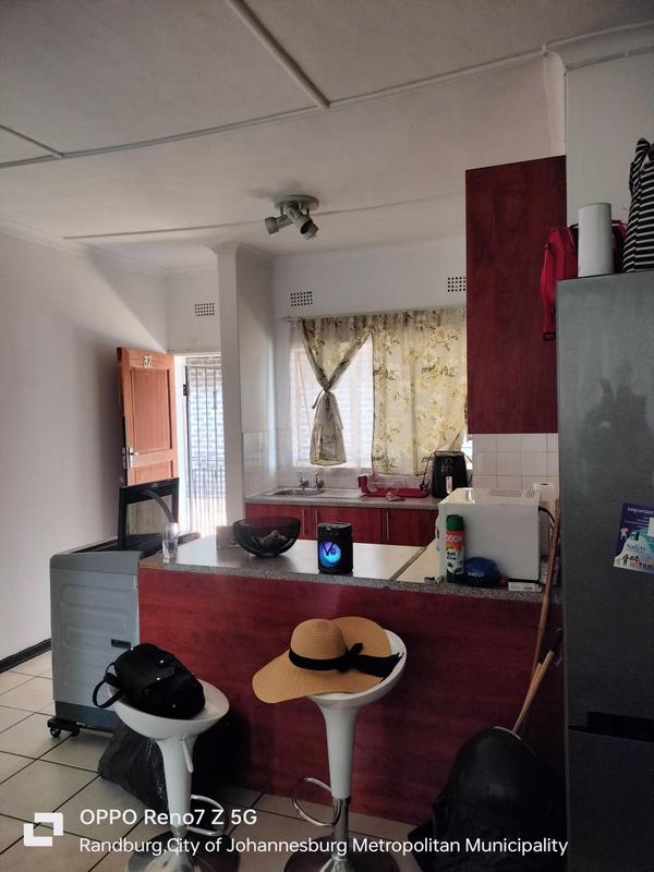 1 Bedroom Property for Sale in Ferndale Gauteng