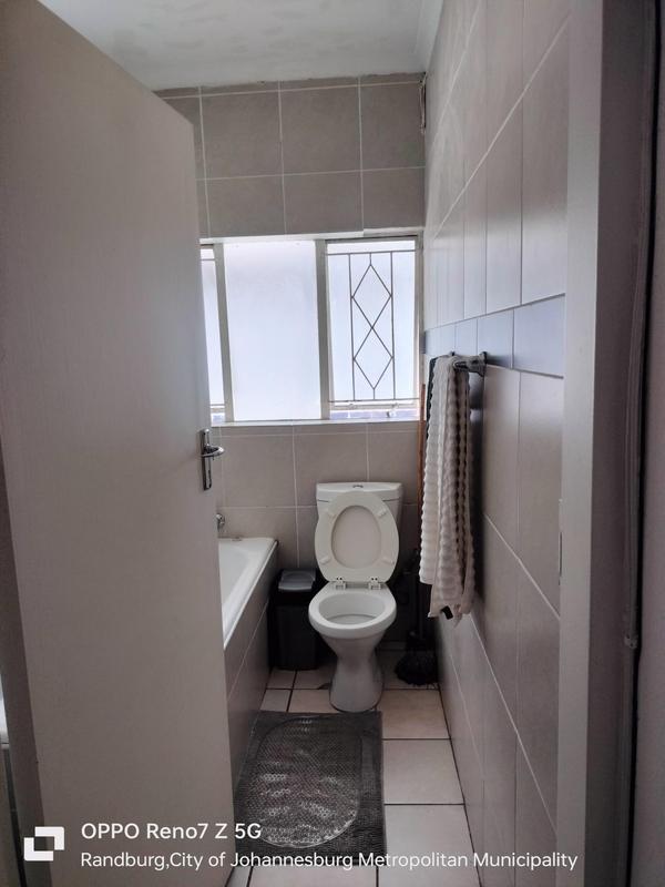 1 Bedroom Property for Sale in Ferndale Gauteng