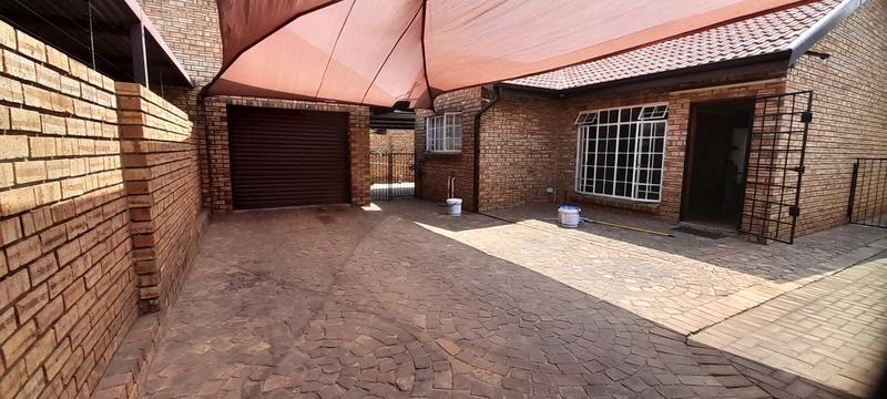 To Let 2 Bedroom Property for Rent in Culemborg Park Gauteng