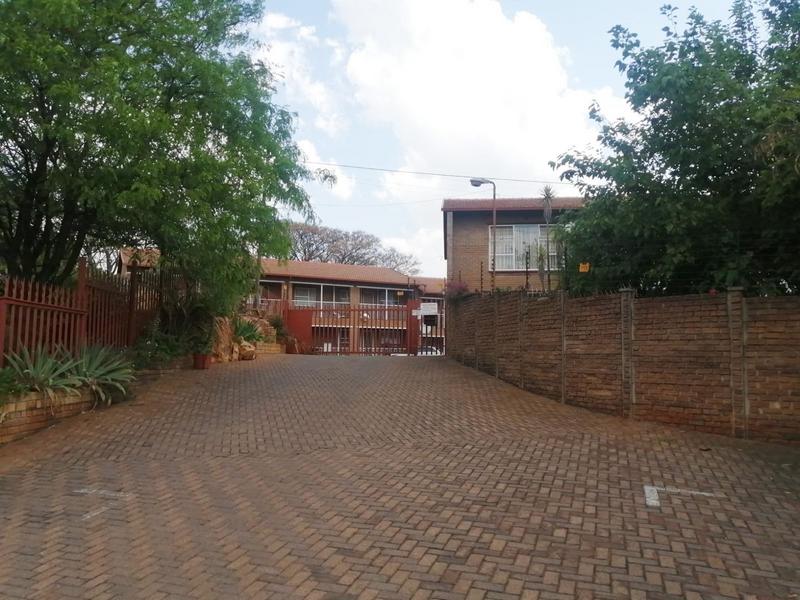 To Let 2 Bedroom Property for Rent in Noordheuwel Gauteng