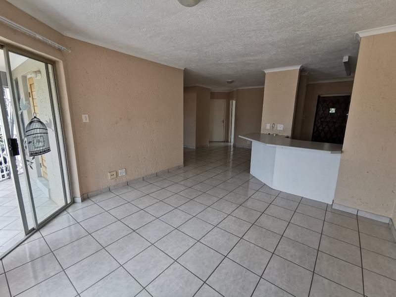 To Let 2 Bedroom Property for Rent in Rangeview Gauteng