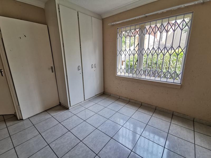 To Let 2 Bedroom Property for Rent in Rangeview Gauteng