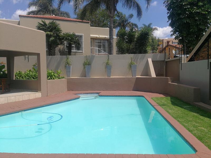 To Let 2 Bedroom Property for Rent in Rangeview Gauteng