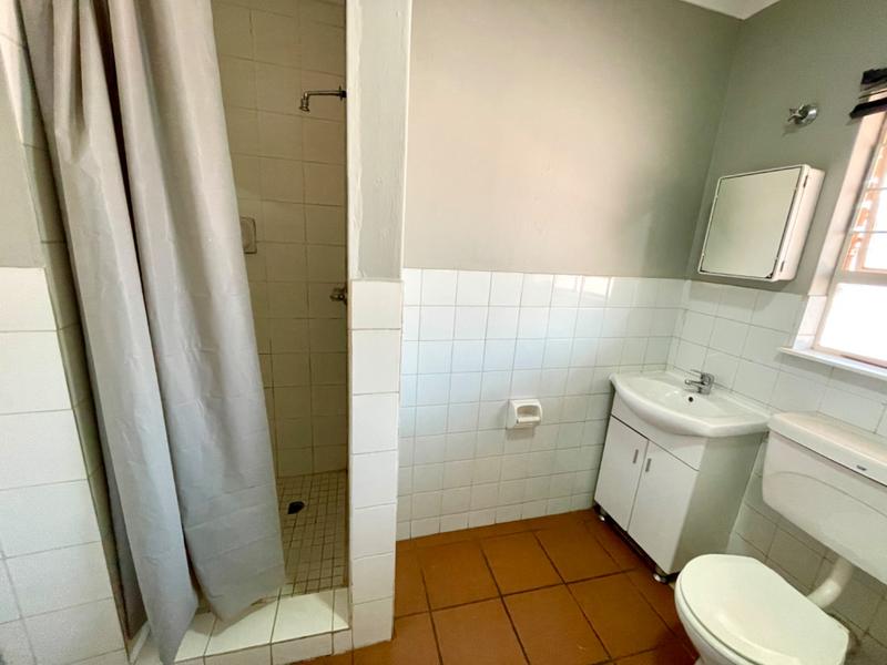 2 Bedroom Property for Sale in Noordheuwel Gauteng