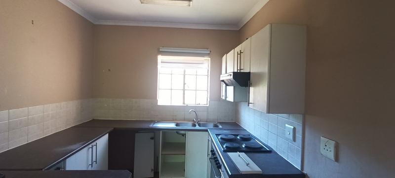 2 Bedroom Property for Sale in Weltevreden Park Gauteng