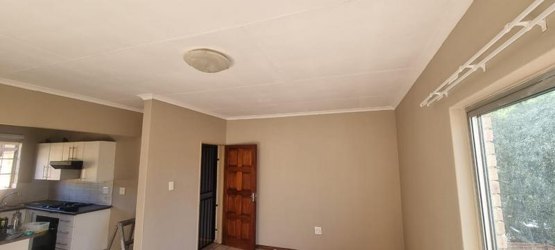 2 Bedroom Property for Sale in Weltevreden Park Gauteng