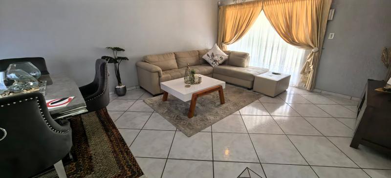 3 Bedroom Property for Sale in Witpoortjie Gauteng