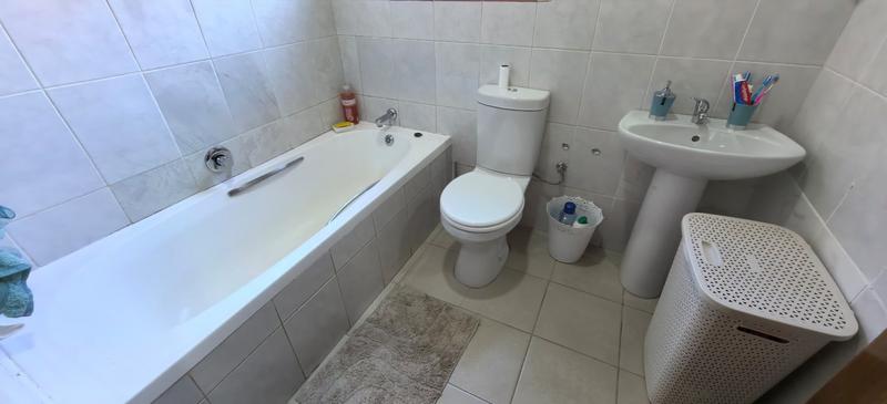 3 Bedroom Property for Sale in Witpoortjie Gauteng