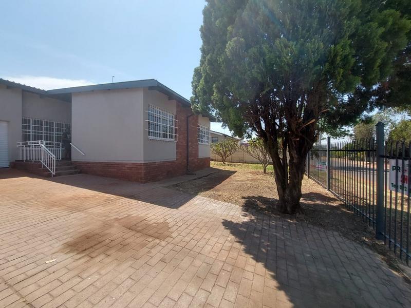 3 Bedroom Property for Sale in Danville Gauteng