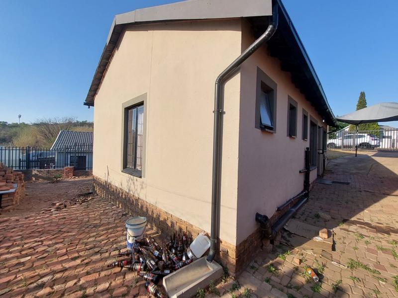 2 Bedroom Property for Sale in Philip Nel Park Gauteng