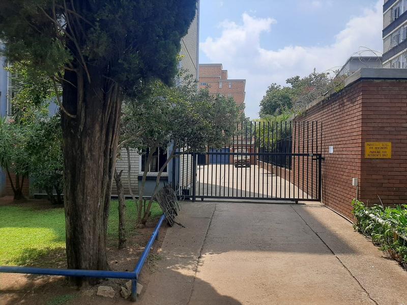 2 Bedroom Property for Sale in Sunnyside Gauteng