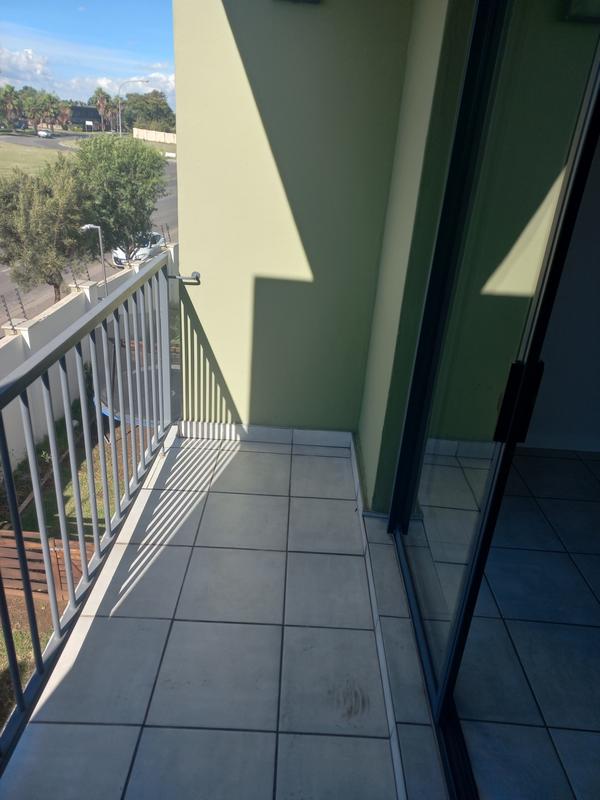 To Let 2 Bedroom Property for Rent in Witfield Gauteng