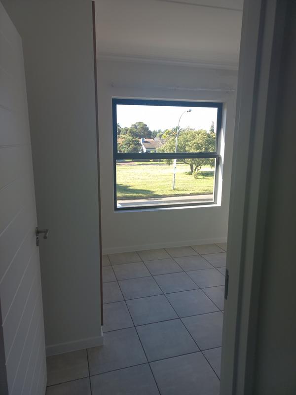 To Let 2 Bedroom Property for Rent in Witfield Gauteng