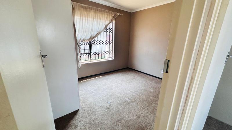 To Let 2 Bedroom Property for Rent in Dawn Park Gauteng