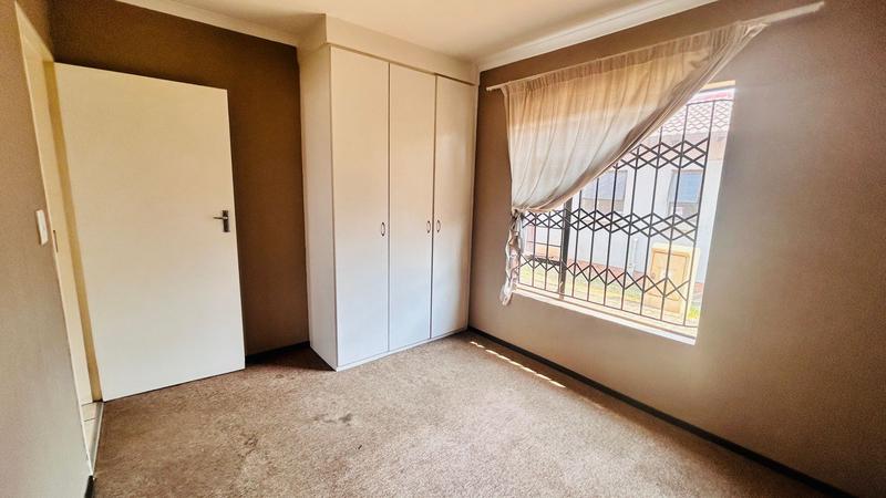 To Let 2 Bedroom Property for Rent in Dawn Park Gauteng