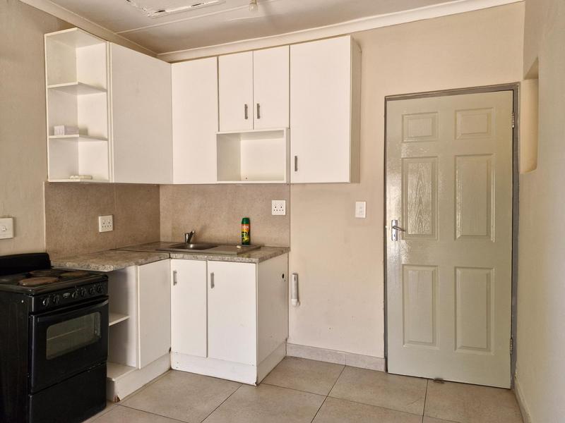 To Let 1 Bedroom Property for Rent in Birch Acres Gauteng