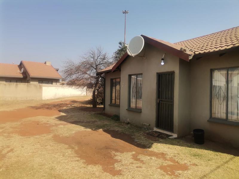 3 Bedroom Property for Sale in Vosloorus Gauteng