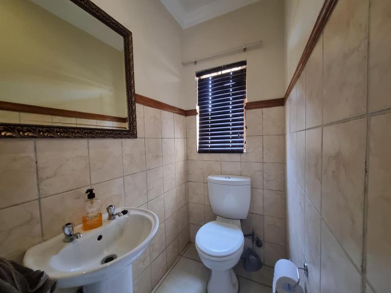 To Let 2 Bedroom Property for Rent in Country View Estate Gauteng