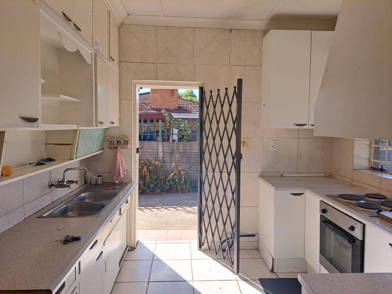 3 Bedroom Property for Sale in Selection Park Gauteng