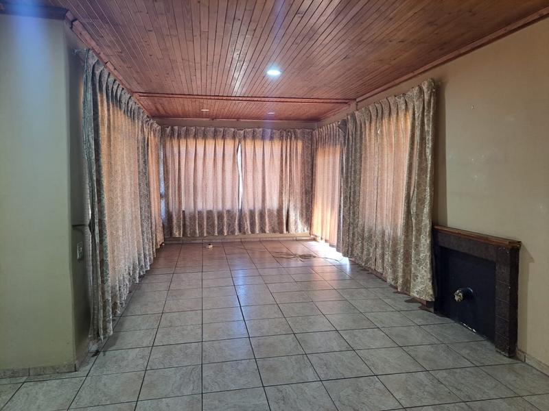 3 Bedroom Property for Sale in Selection Park Gauteng