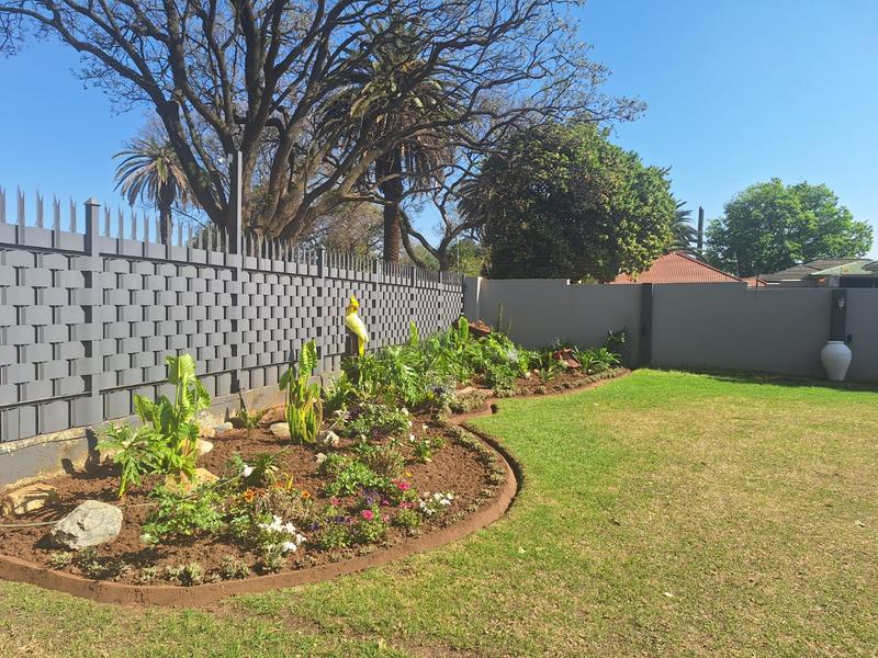 3 Bedroom Property for Sale in Selection Park Gauteng