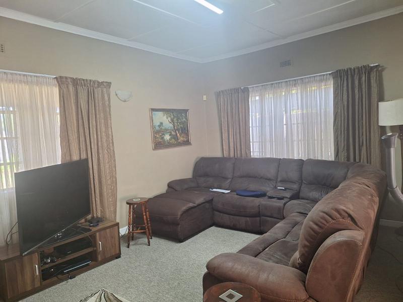 3 Bedroom Property for Sale in Selection Park Gauteng