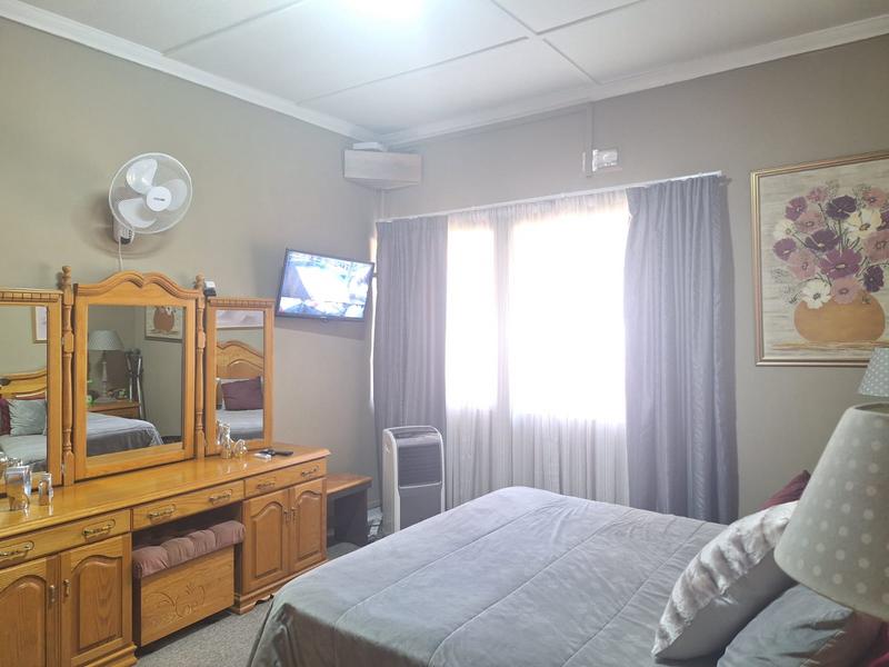 3 Bedroom Property for Sale in Selection Park Gauteng