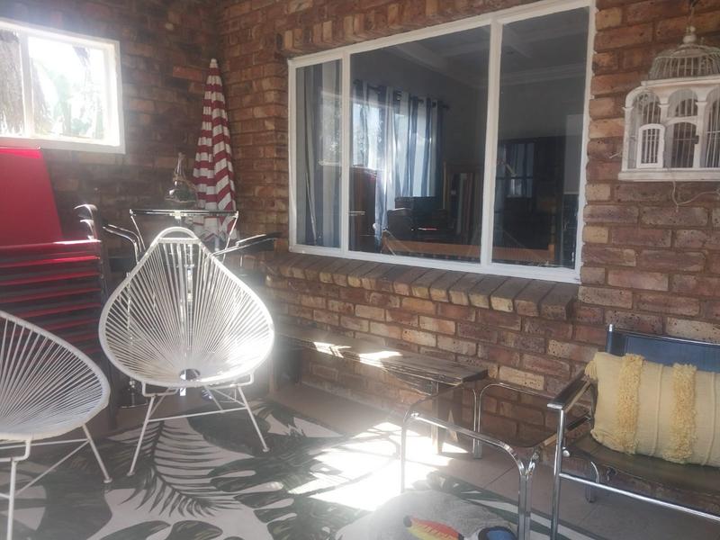 4 Bedroom Property for Sale in Clayville Gauteng