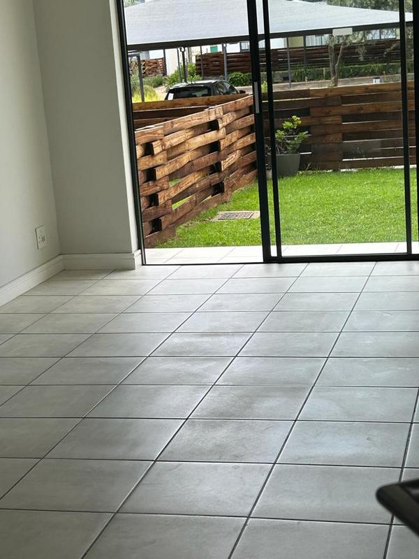 To Let 2 Bedroom Property for Rent in Silver Lakes Gauteng