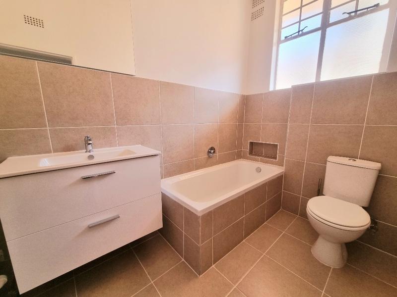 To Let 2 Bedroom Property for Rent in Illovo Gauteng